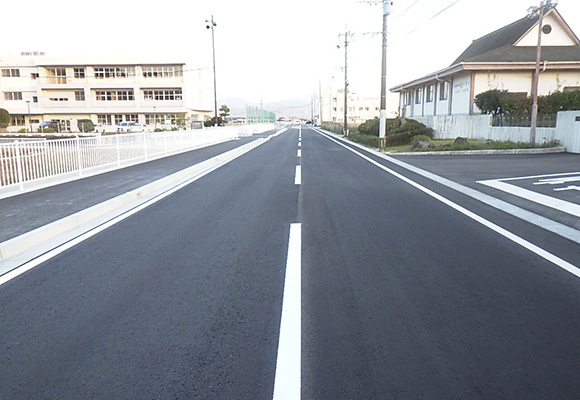 写真：舗装道路